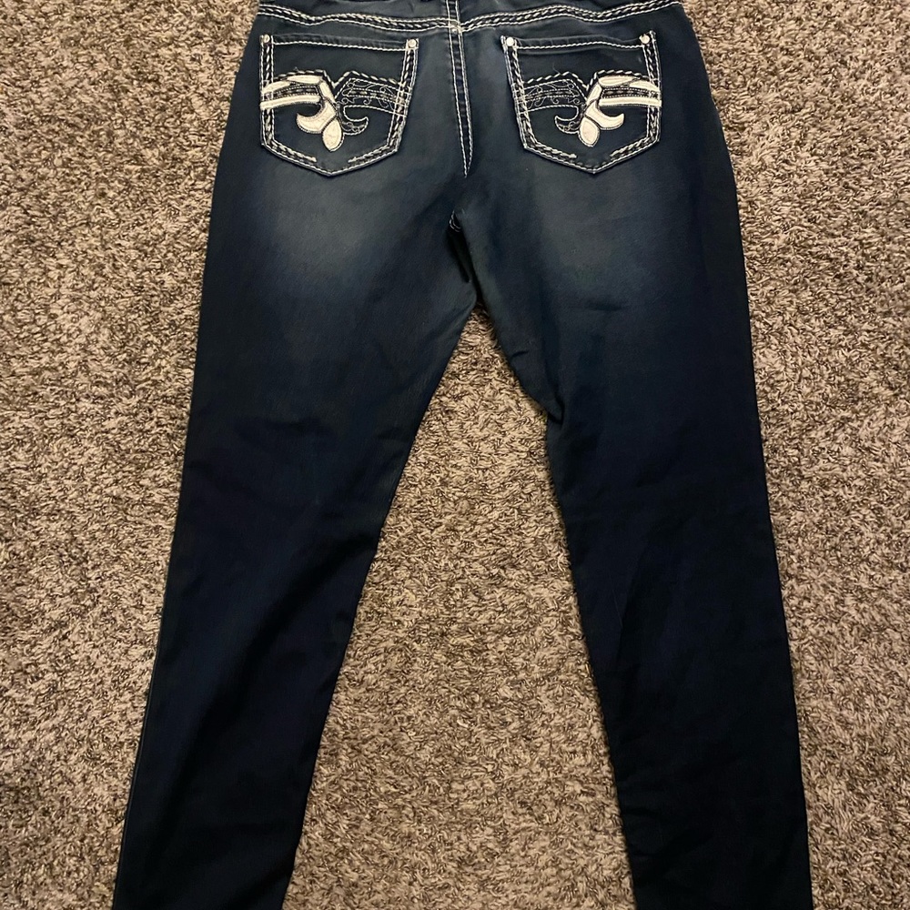 Maurices jeans